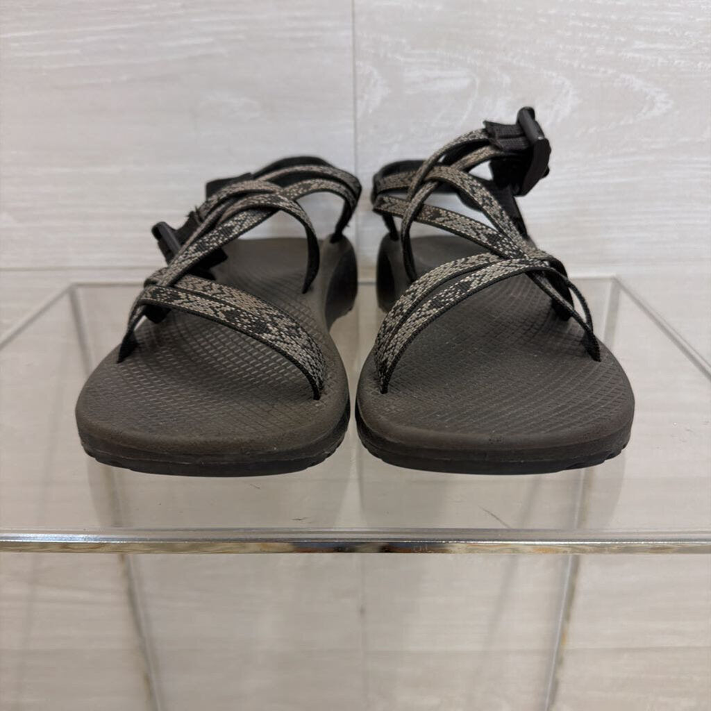 Chaco Black/ Grey Print Strap Classic Sandals 8