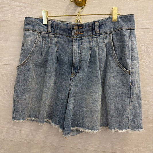 Wild Fable Light Wash High Waisted Denim Shorts 12