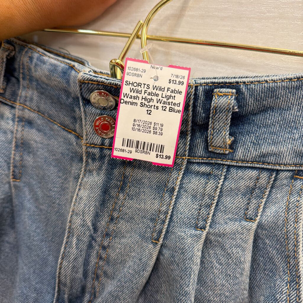 Wild Fable Light Wash High Waisted Denim Shorts 12