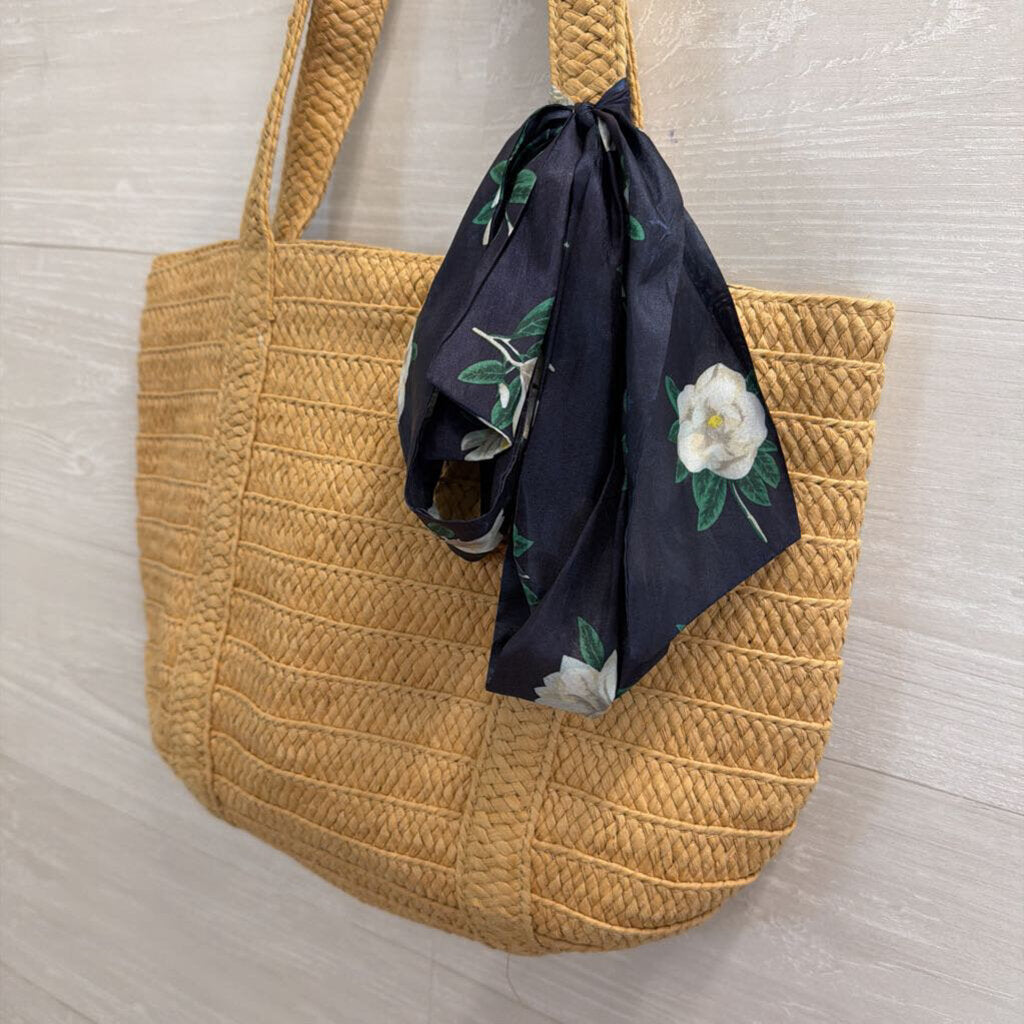 Draper James Straw Bag With Scarf