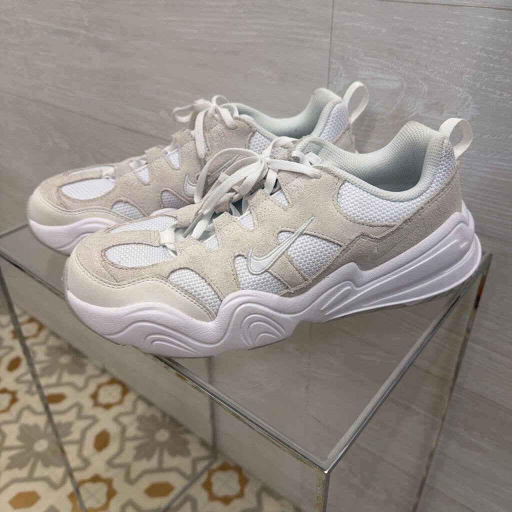 Nike White Tech Hera Sneakers 9