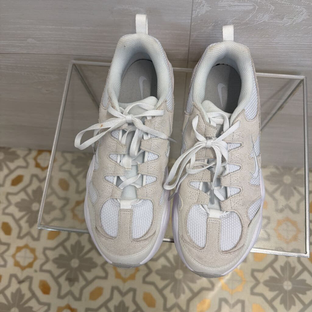 Nike White Tech Hera Sneakers 9