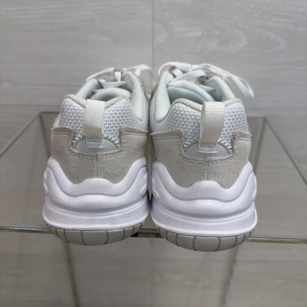 Nike White Tech Hera Sneakers 9