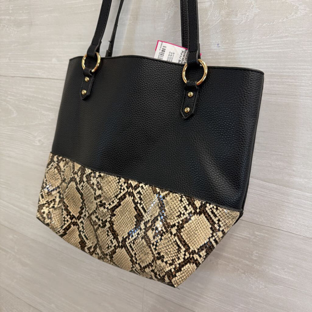 Imo Black/ Snakeskin Reversible Shoulder Purse