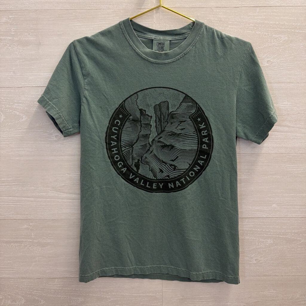 Comfort Colors Green Cuyahoga Valley Short Sleeve Graphic Tee Small