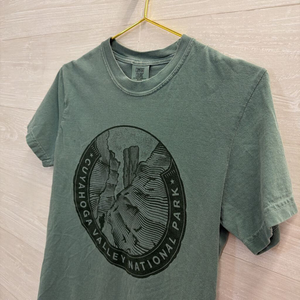 Comfort Colors Green Cuyahoga Valley Short Sleeve Graphic Tee Small