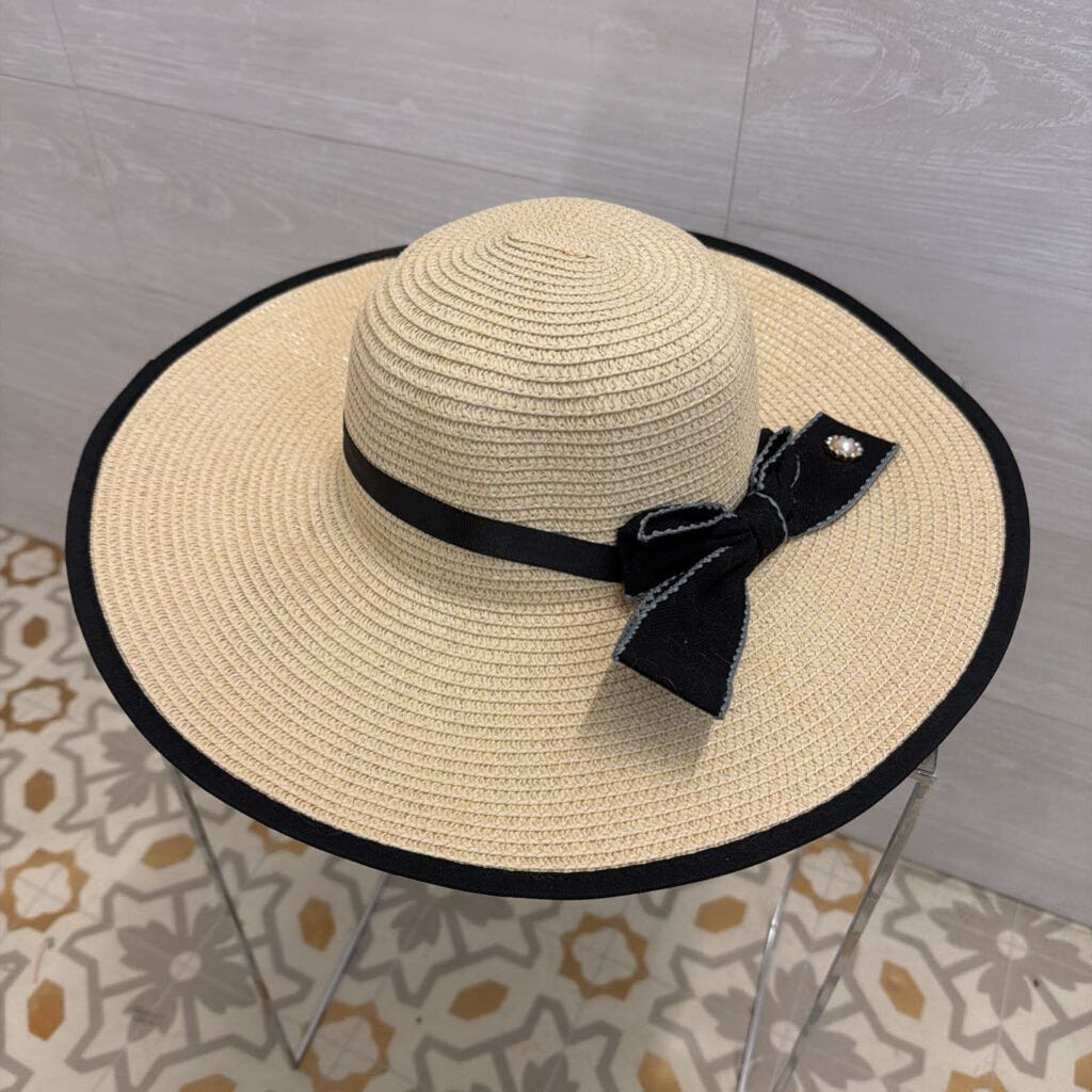 Natural Straw Wide Rim Hat With Black Bow