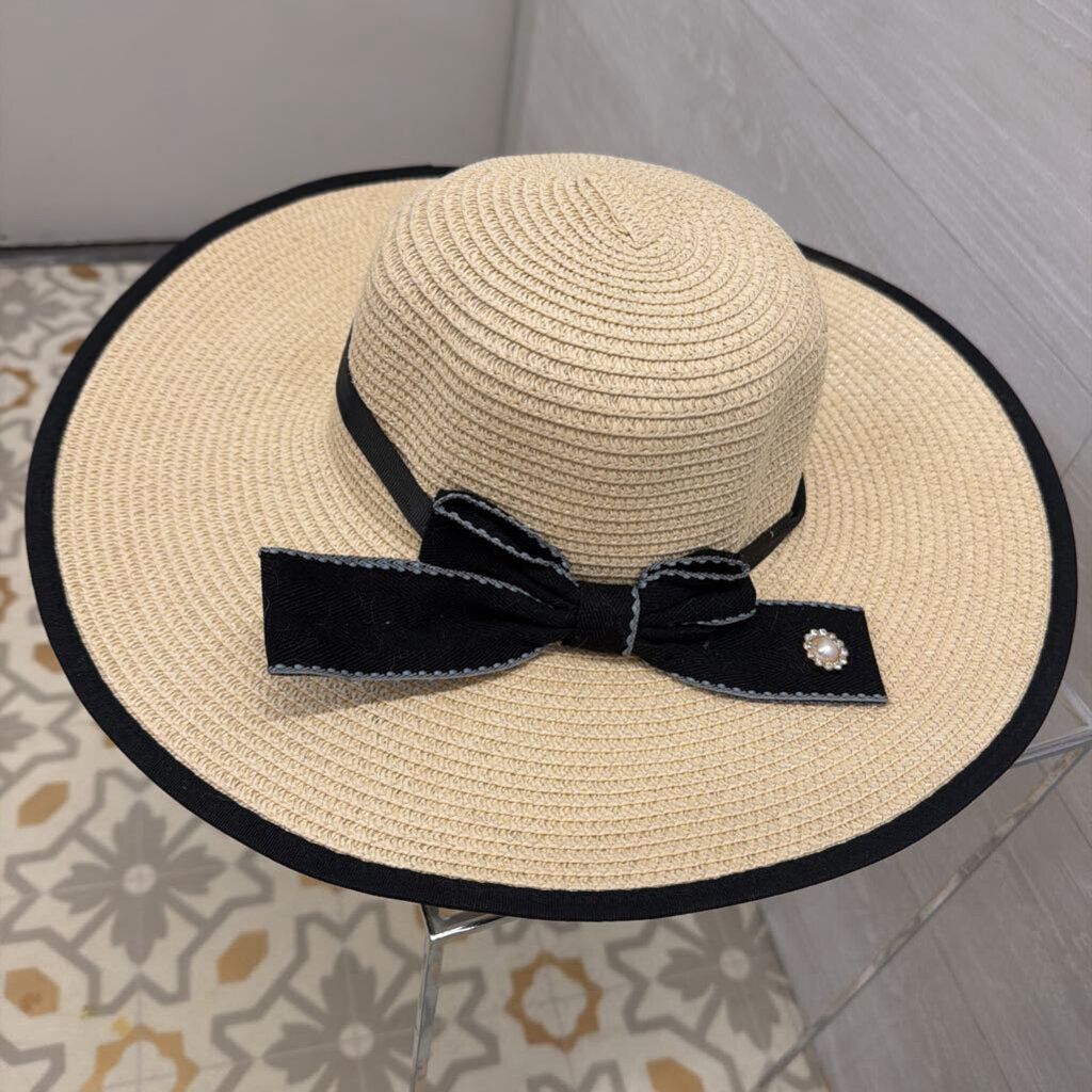 Natural Straw Wide Rim Hat With Black Bow
