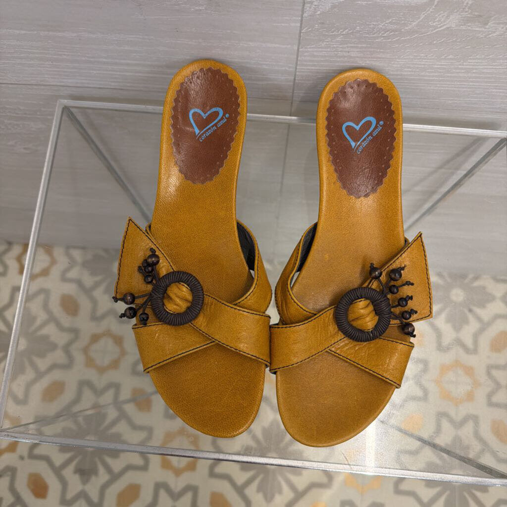 Corazon Azul Yellow Leather Beaded Sandal Heels 38
