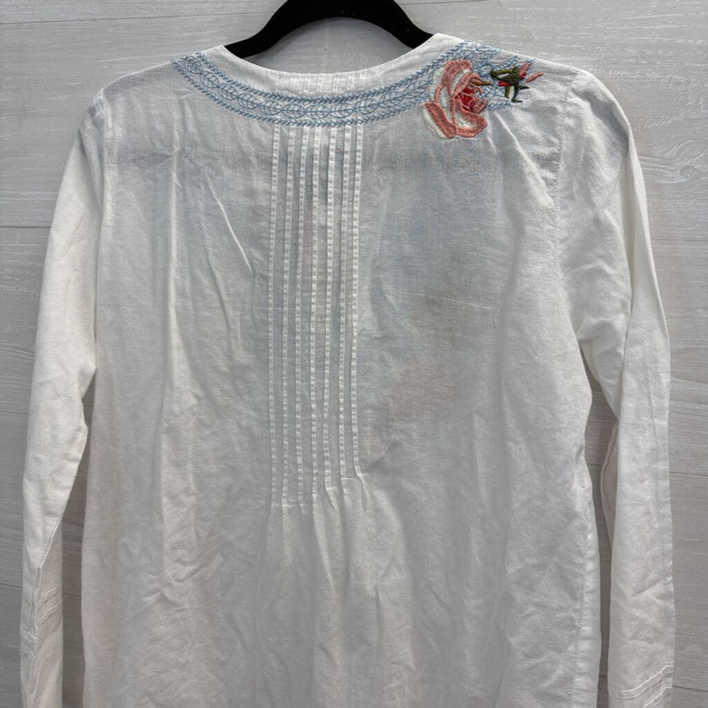 WE White/ Multi Embroidered Long Sleeve Top Small