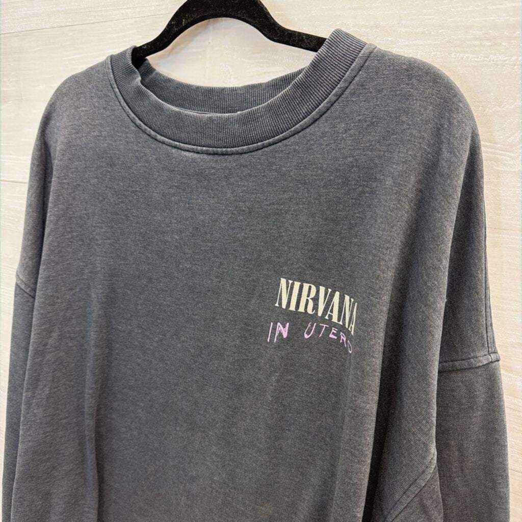 Grey Nirvana Cropped Long Sleeve Graphic Tee Extra Large