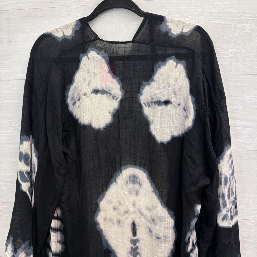 Free People Black/ White Print Long Sleeve Duster Kimono Top One Size