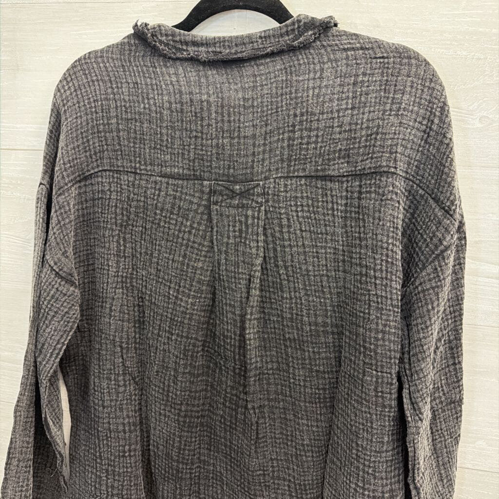 New'm Black Textured Long Sleeve Top Small