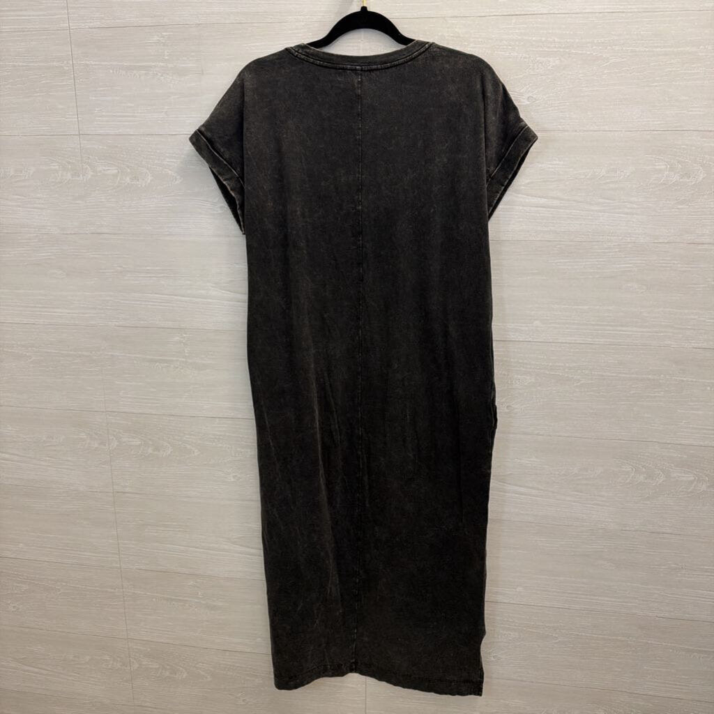 Zenana Black Short Sleeve Midi Dress Small