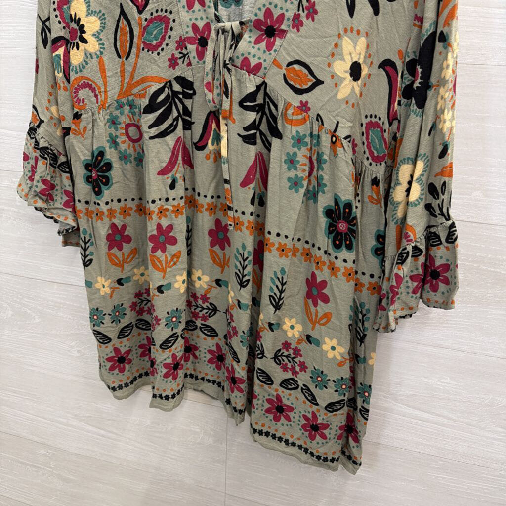 Three Bird Nest Green/ Multi Print Long Sleeve Top Large