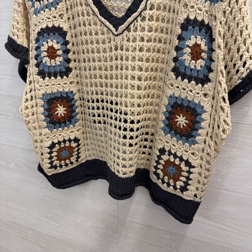 Mello Blue/ Beige Granny Square Open Knit Short Sleeve Top Large