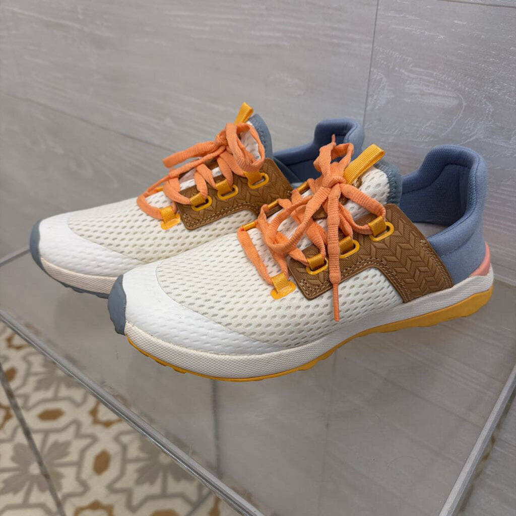 OluKai Wailuku White/ Multi Sneakers 7