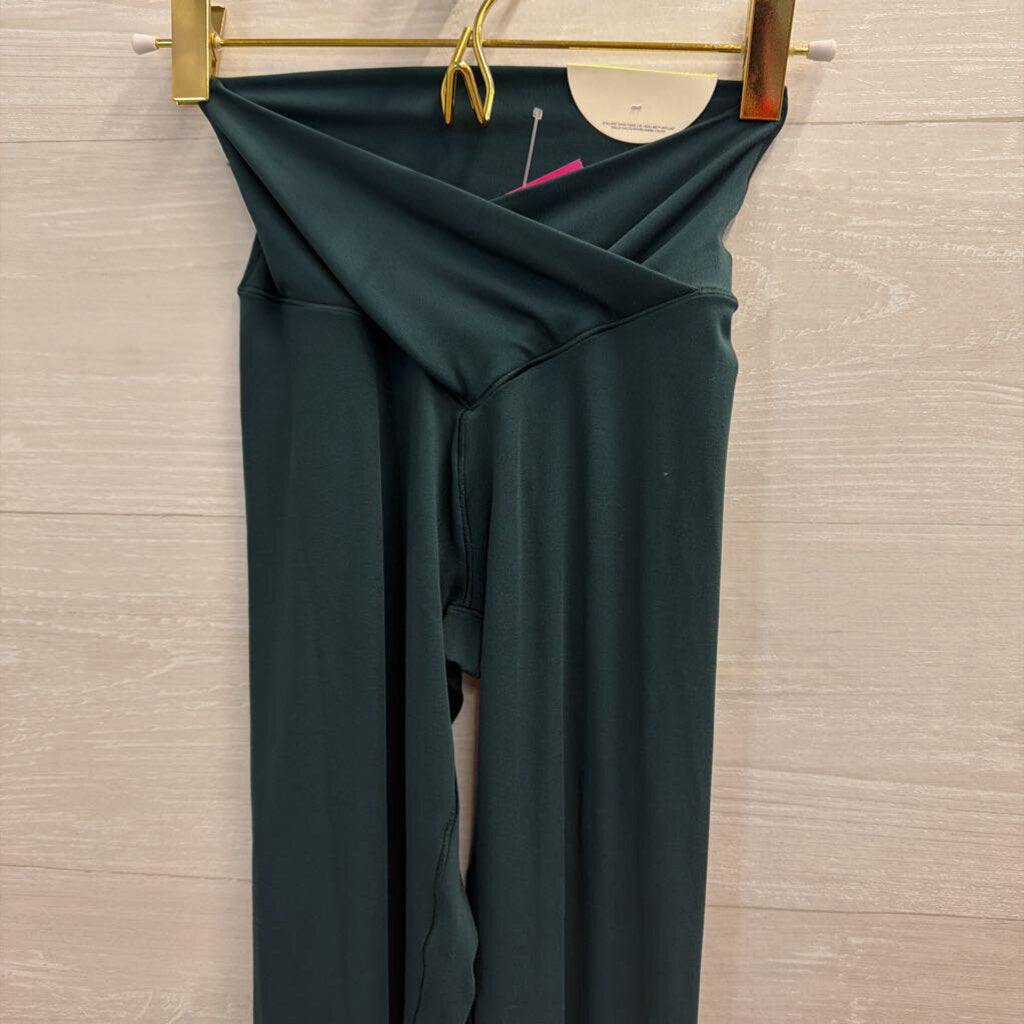 Offline by Aerie Green Cropped Leggings Extra Small