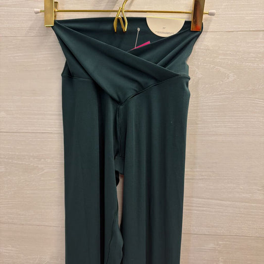 Offline by Aerie Green Cropped Leggings Extra Small
