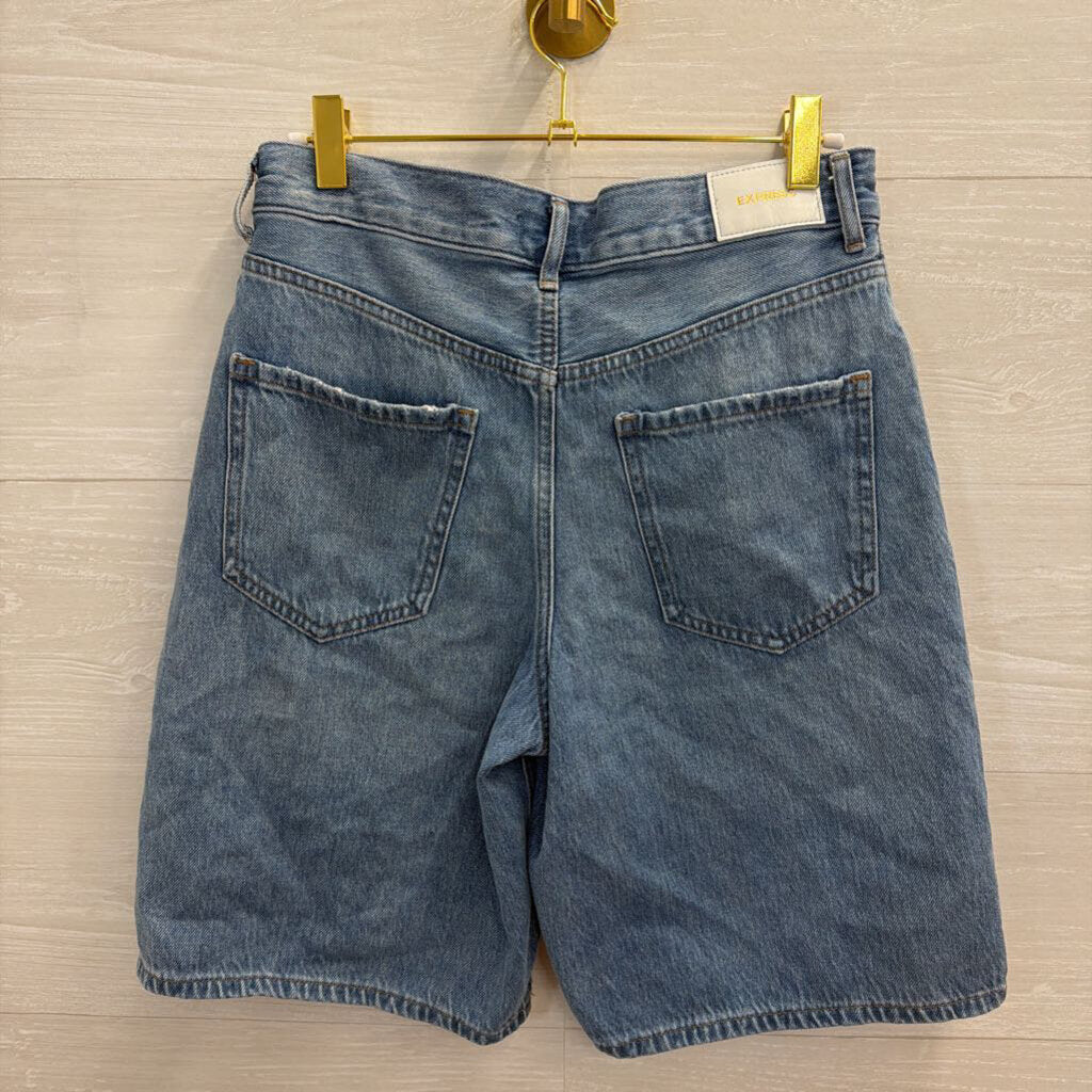 Express Medium Wash Denim Jorts 0