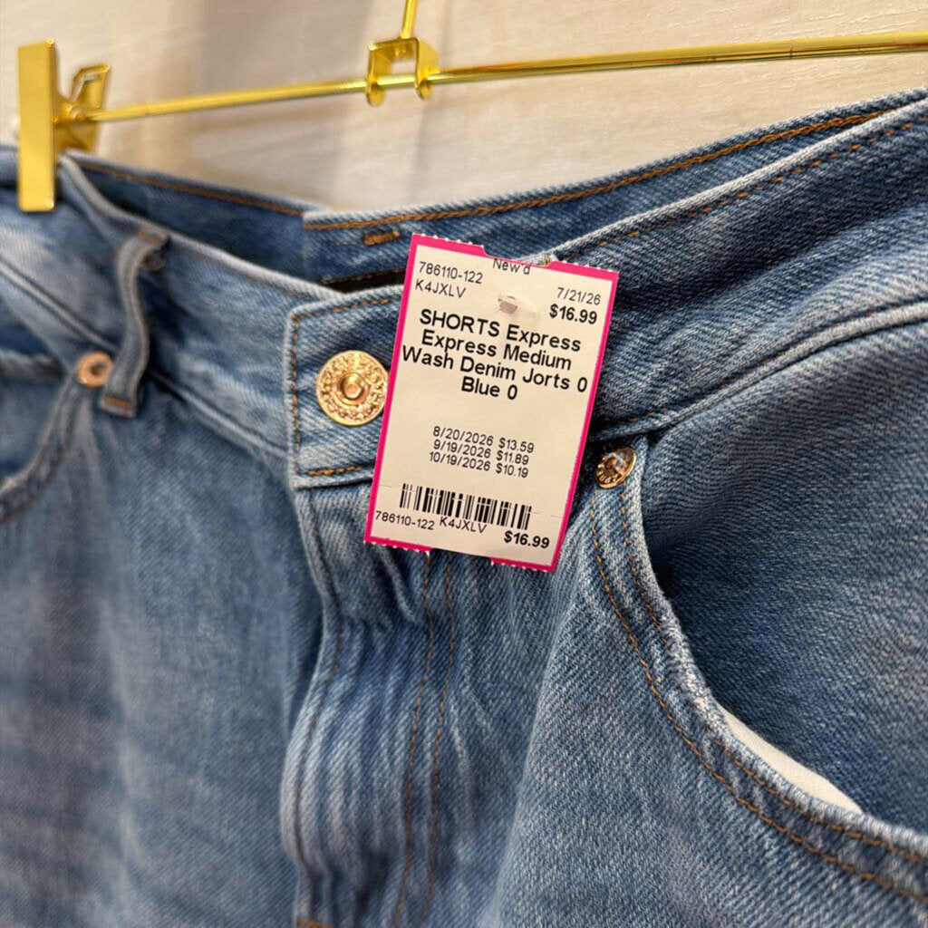 Express Medium Wash Denim Jorts 0