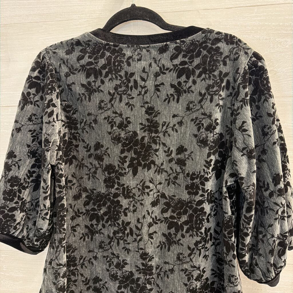Umgee Black Velvet Print Short Puff Sleeve Top Small