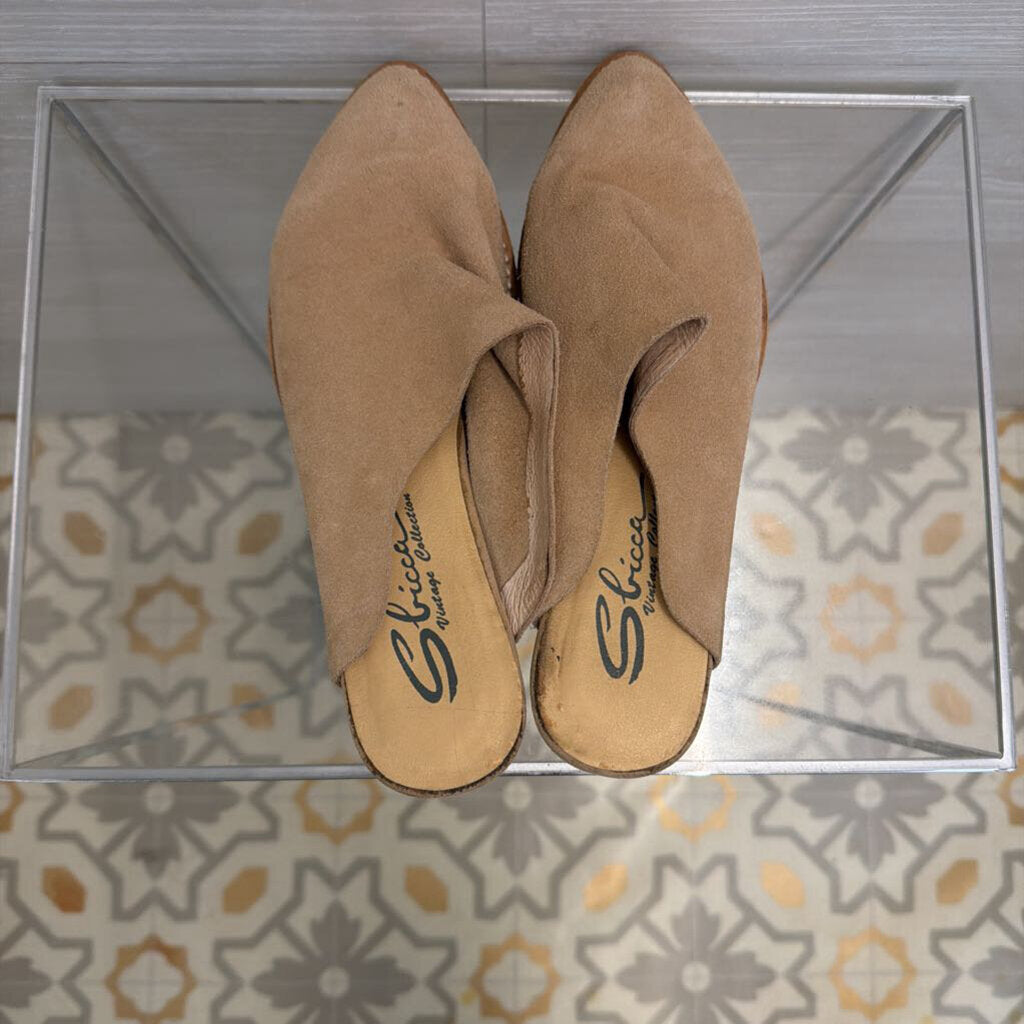 Sbicca Beige Suede Mules 7