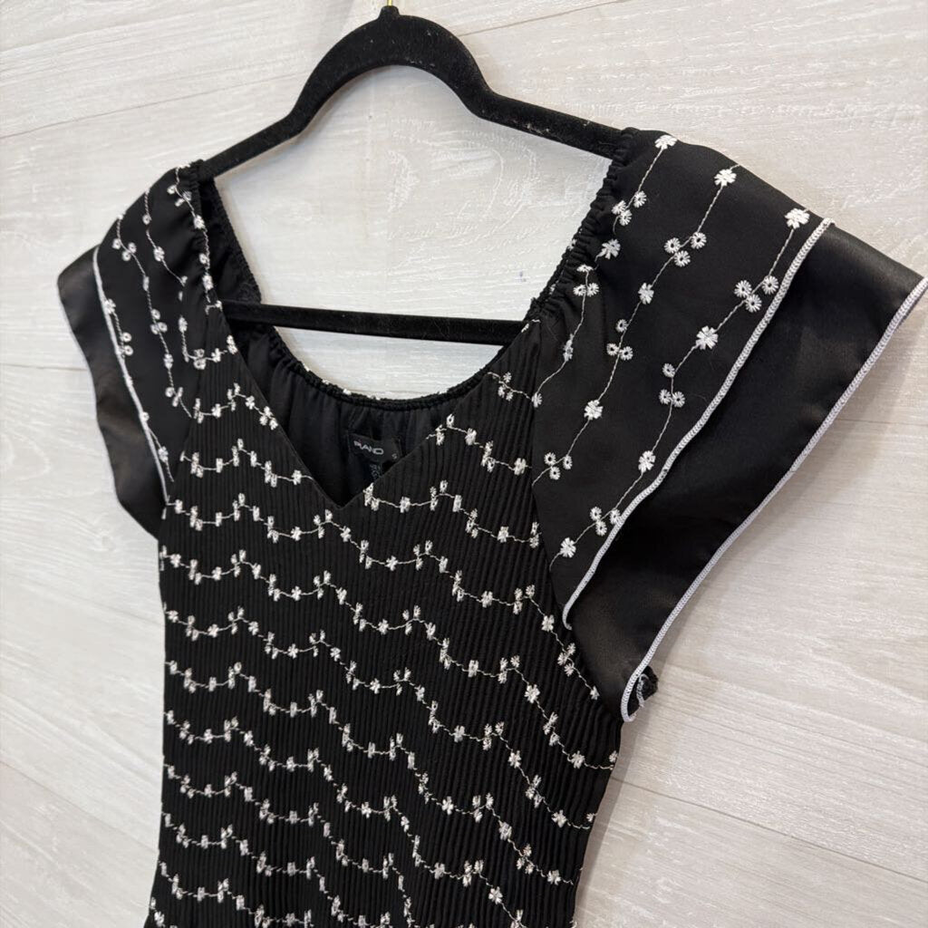 Piano Black/ White Print Pleated Short Sleeve Top Small