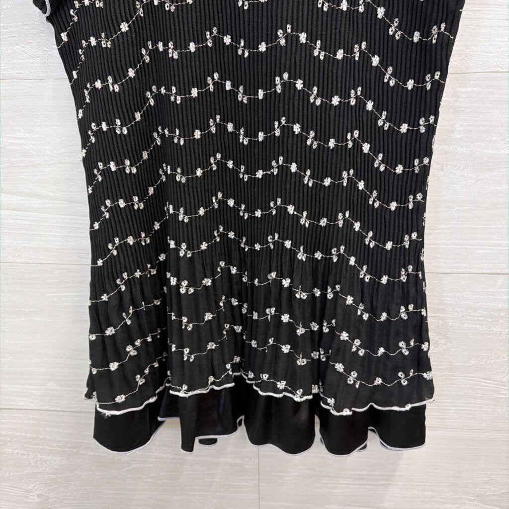 Piano Black/ White Print Pleated Short Sleeve Top Small