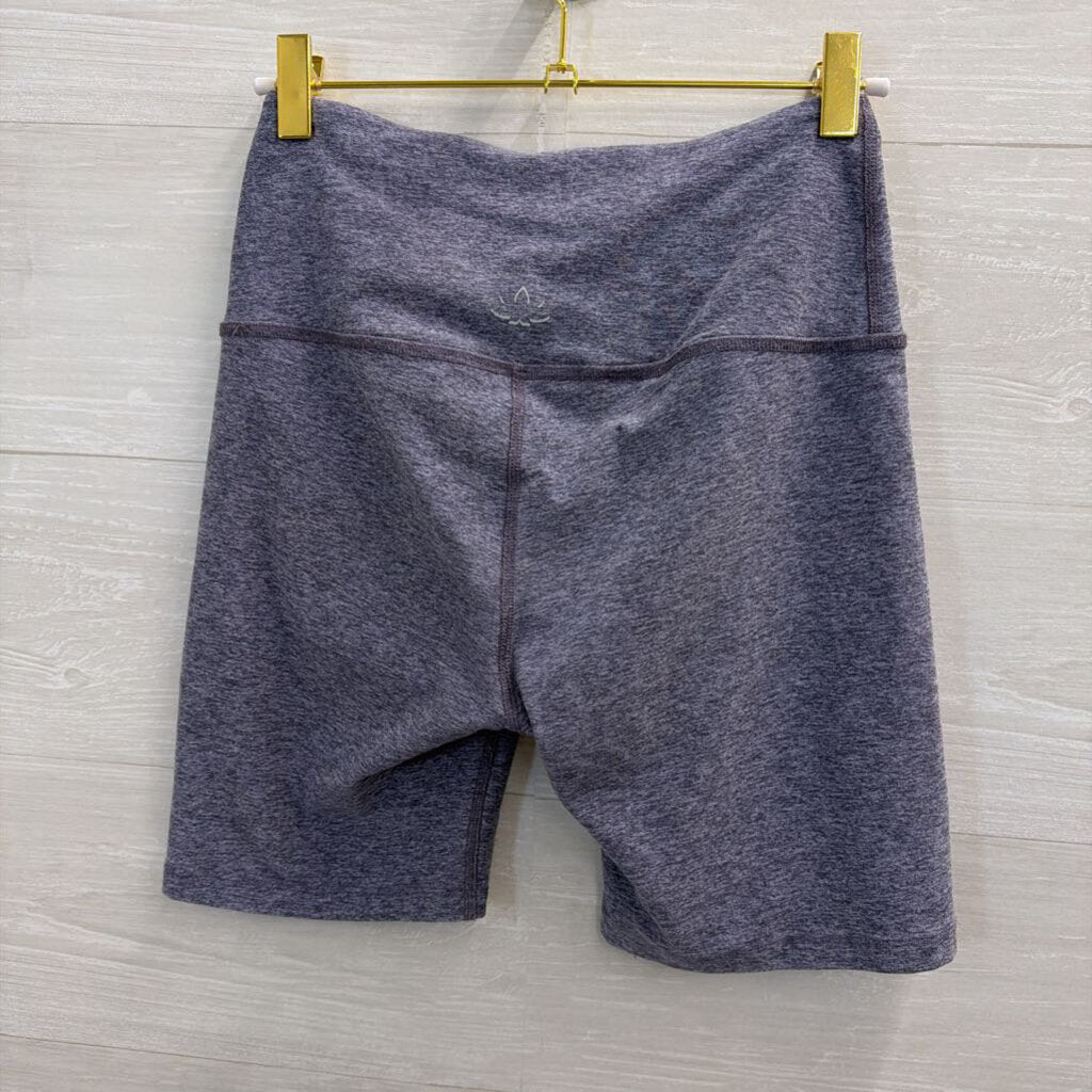 Beyond Yoga Soft Heathered Blue Biker Shorts Medium