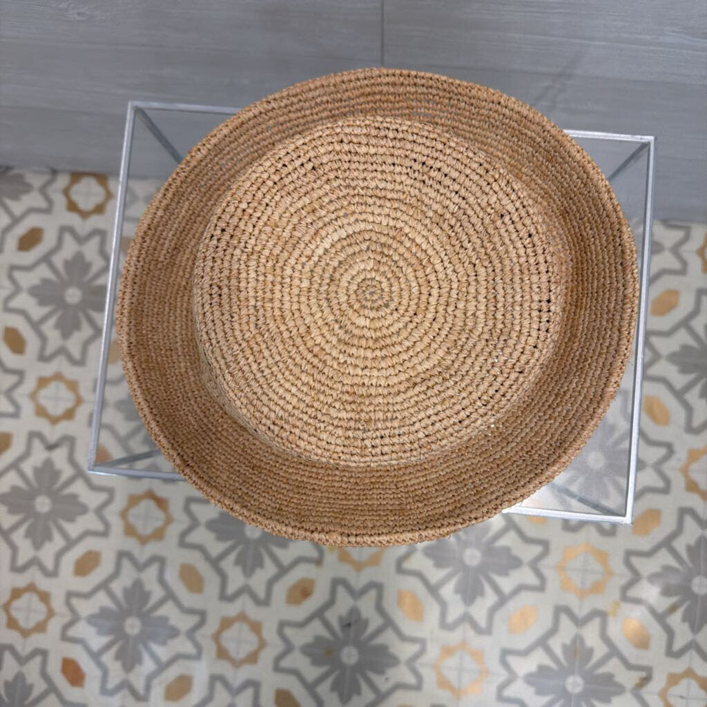 Hemlock Natural Olivia Packable Straw Bucket Hat Large