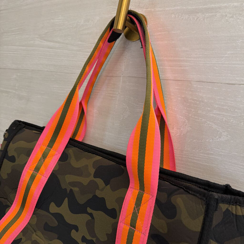 Haute Shore Green/ Multi Camo Print Neoprene Isla Tote Bag