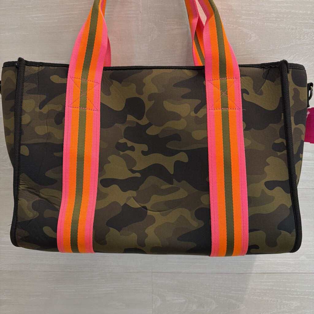 Haute Shore Green/ Multi Camo Print Neoprene Isla Tote Bag