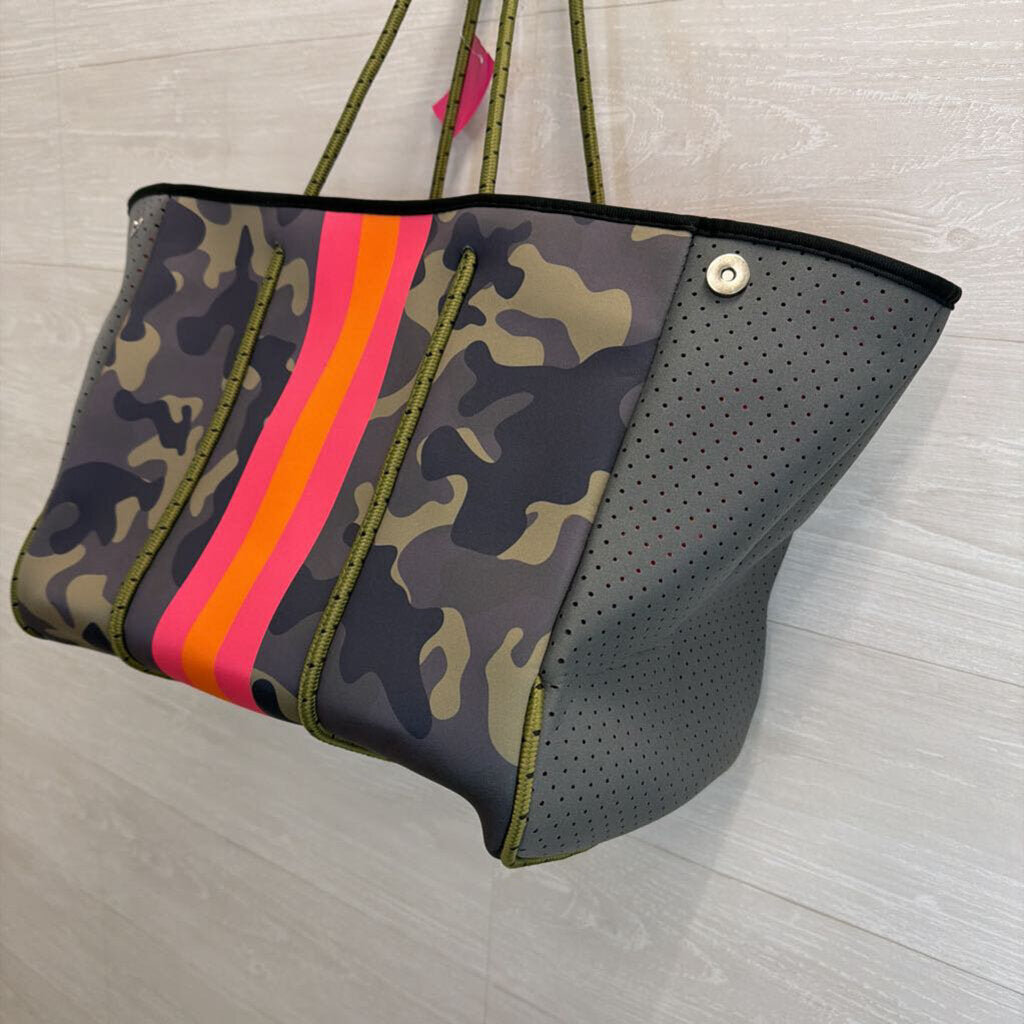 Haute Shore Green/ Multi Camo Print Neoprene Greyson Tote Bag