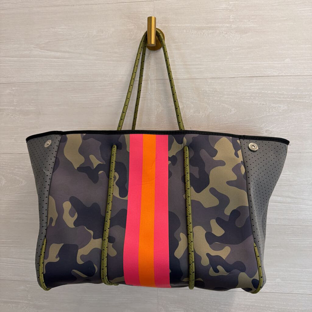 Haute Shore Green/ Multi Camo Print Neoprene Greyson Tote Bag