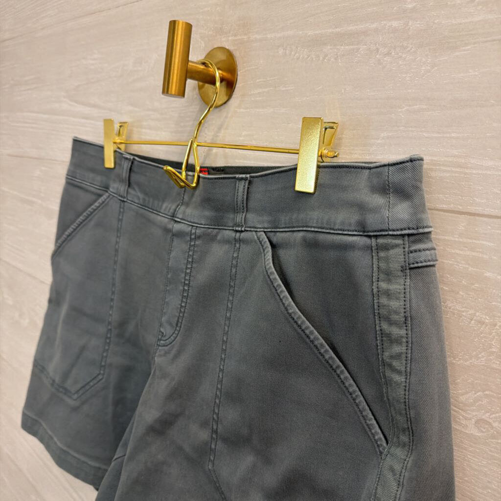 Spanx Blue Pull On Shorts Large
