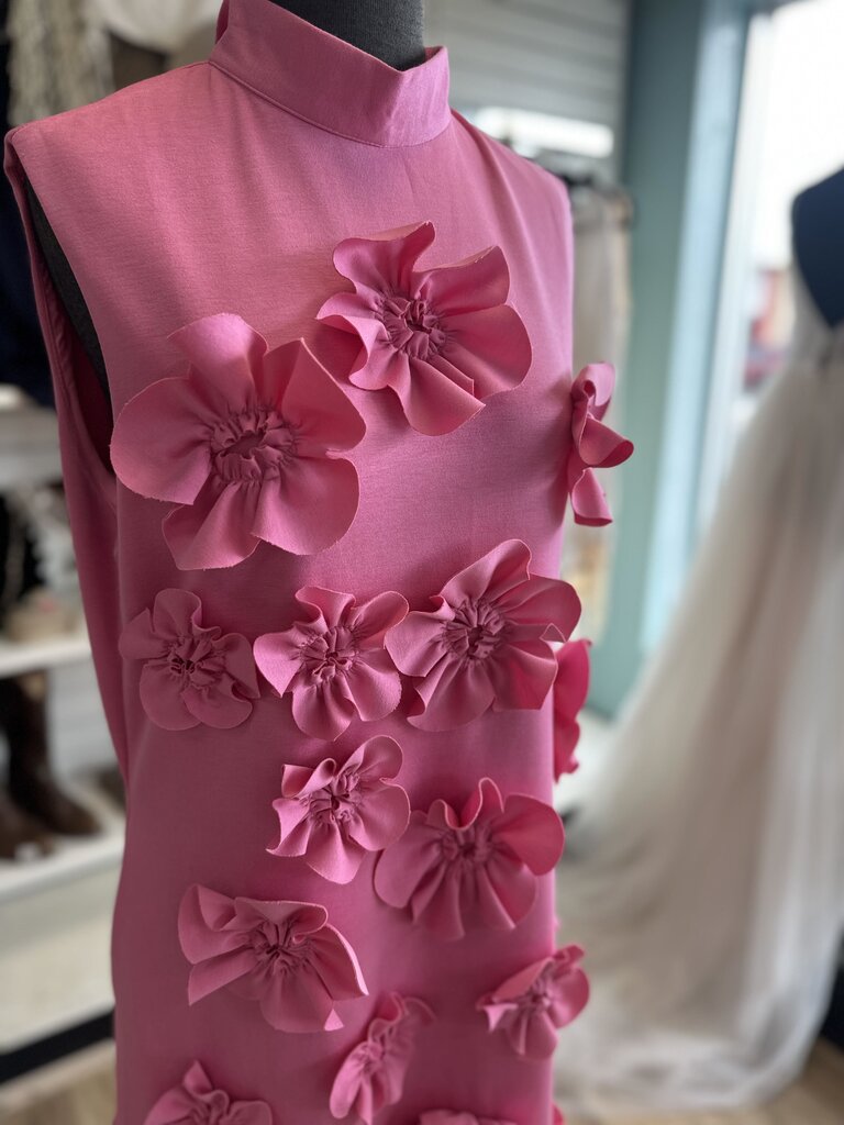 Pink Textured Flower High Neck Sleeveless Long Formal Dress Extra Large
