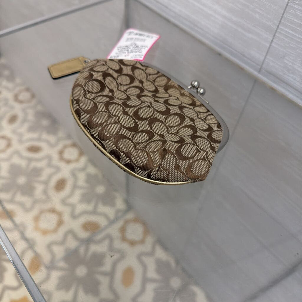 Coach Brown Vintage Kisslock Coin Purse