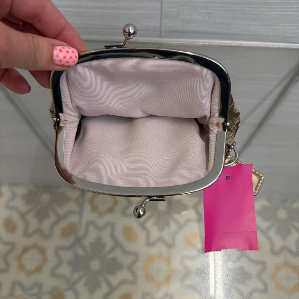 Coach Brown Vintage Kisslock Coin Purse