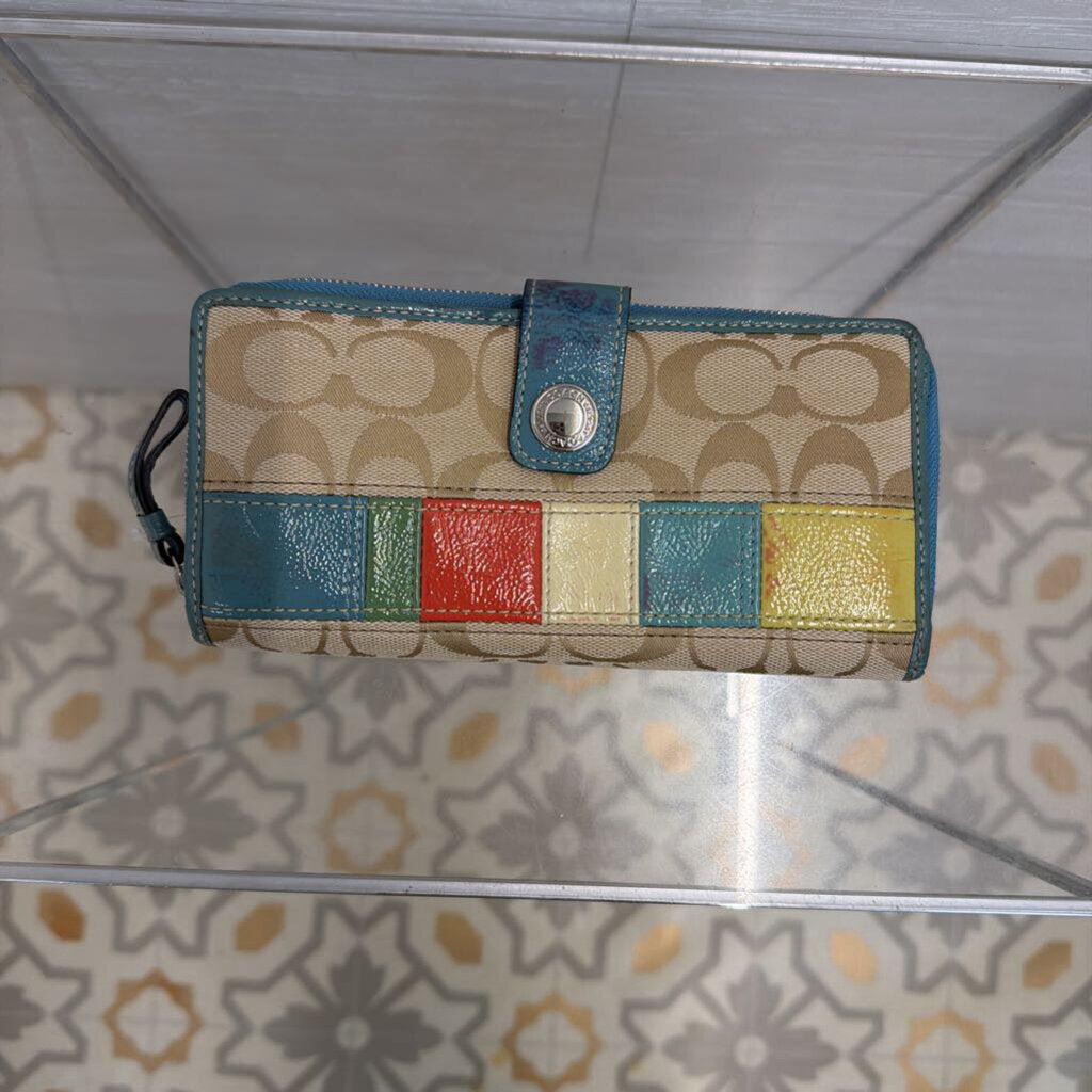 Coach Brown/ Multi Signature Patchwork Clutch Wallet