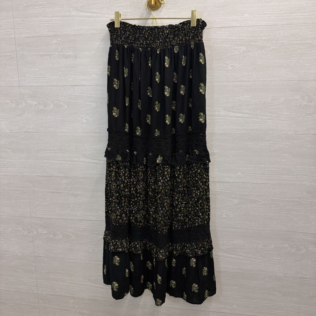 Angie Black/ Multi Print Tiered Maxi Skirt Medium