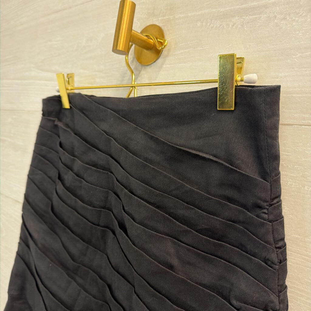 ASTR The Label Black Textured Mini Skirt Small