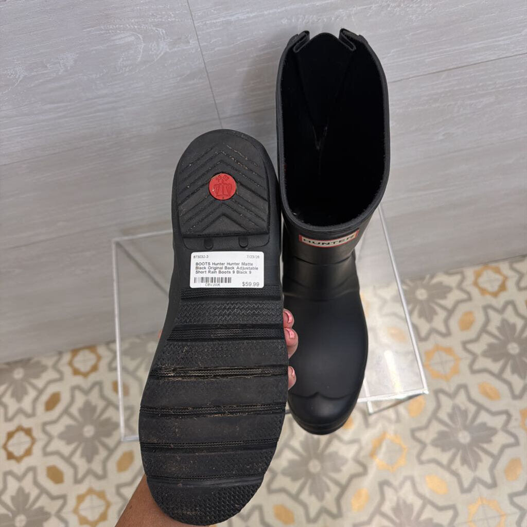 Hunter Matte Black Original Back Adjustable Short Rain Boots 9