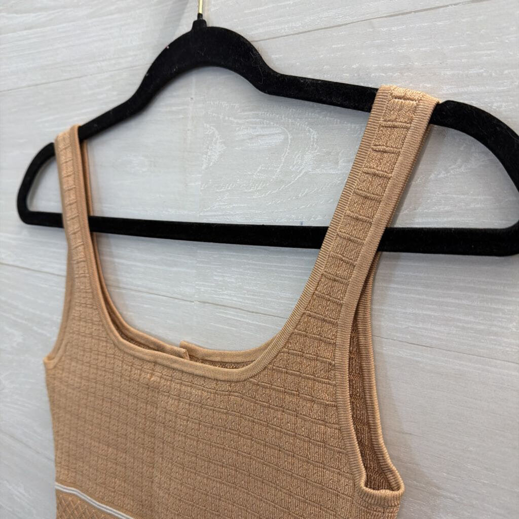 Babaton Brown/ White Cropped Button Front Tank Small