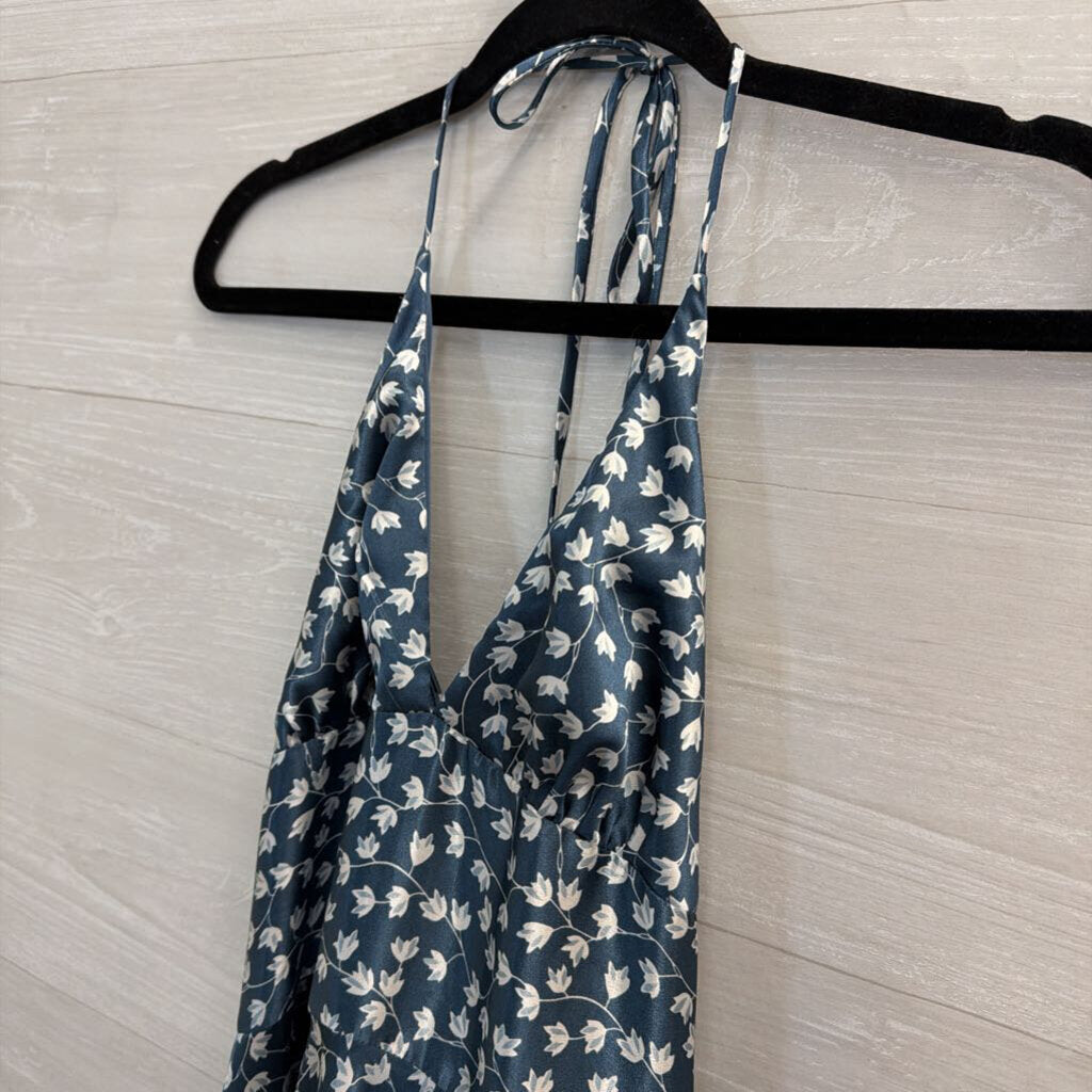 Alyn Paige Blue/ White Silky Floral Print Halter Neck Midi Dress 5/6