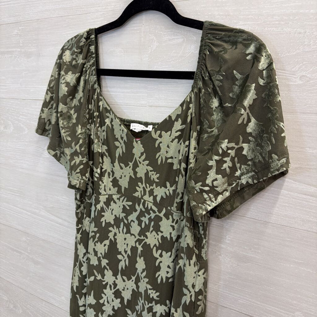 Baltic Born Green Velvet Print Short Flutter Sleeve Maxi Dress Medium