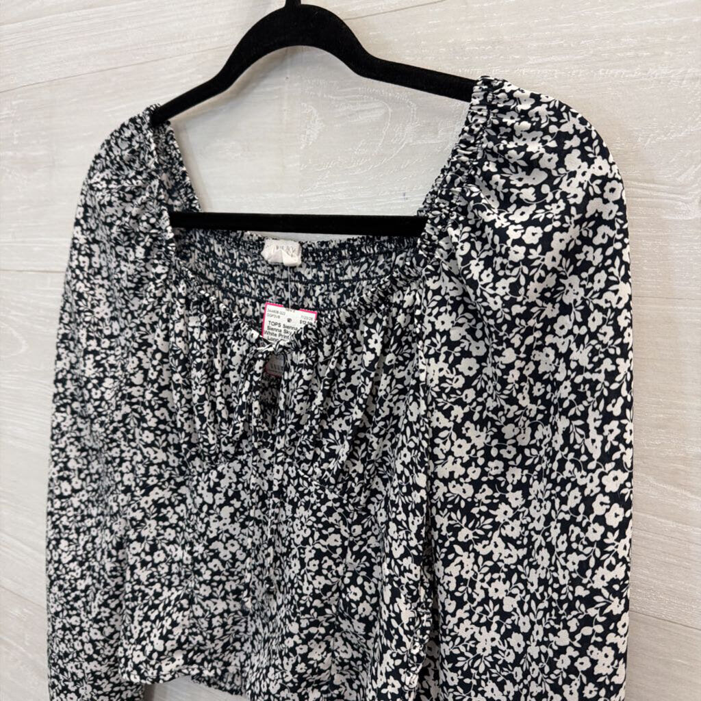 Sienna Sky Black/ White Print Cropped Long Sleeve Top Extra Small