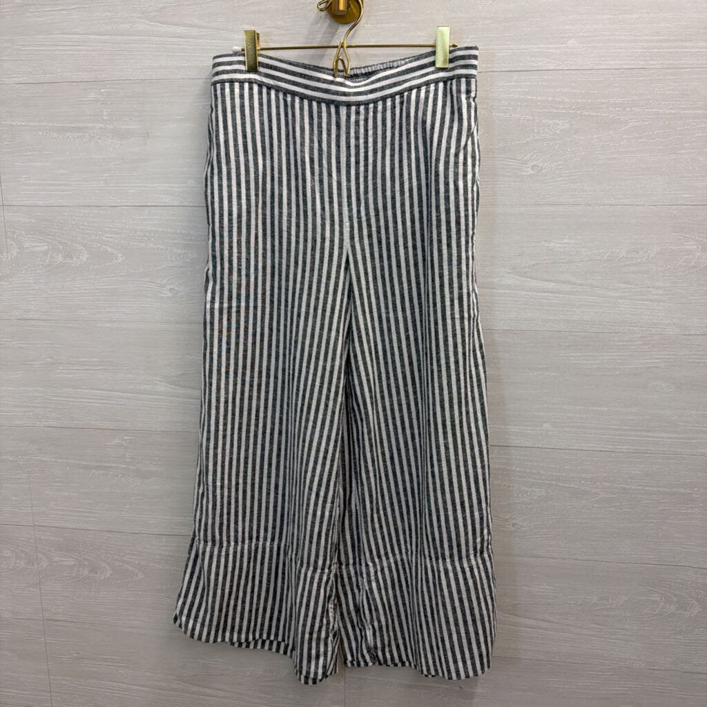 Banana Republic Grey/ White Striped Wide Leg Cropped Pull On Pants Small