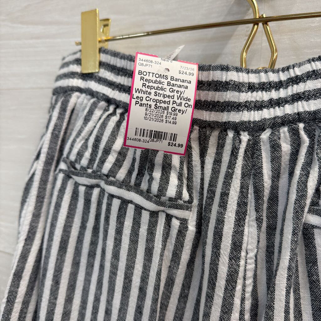Banana Republic Grey/ White Striped Wide Leg Cropped Pull On Pants Small