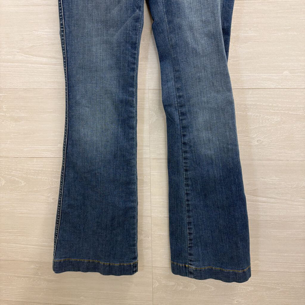 Spanx Medium Wash Flare Leg Pull On Jeans Extra Small